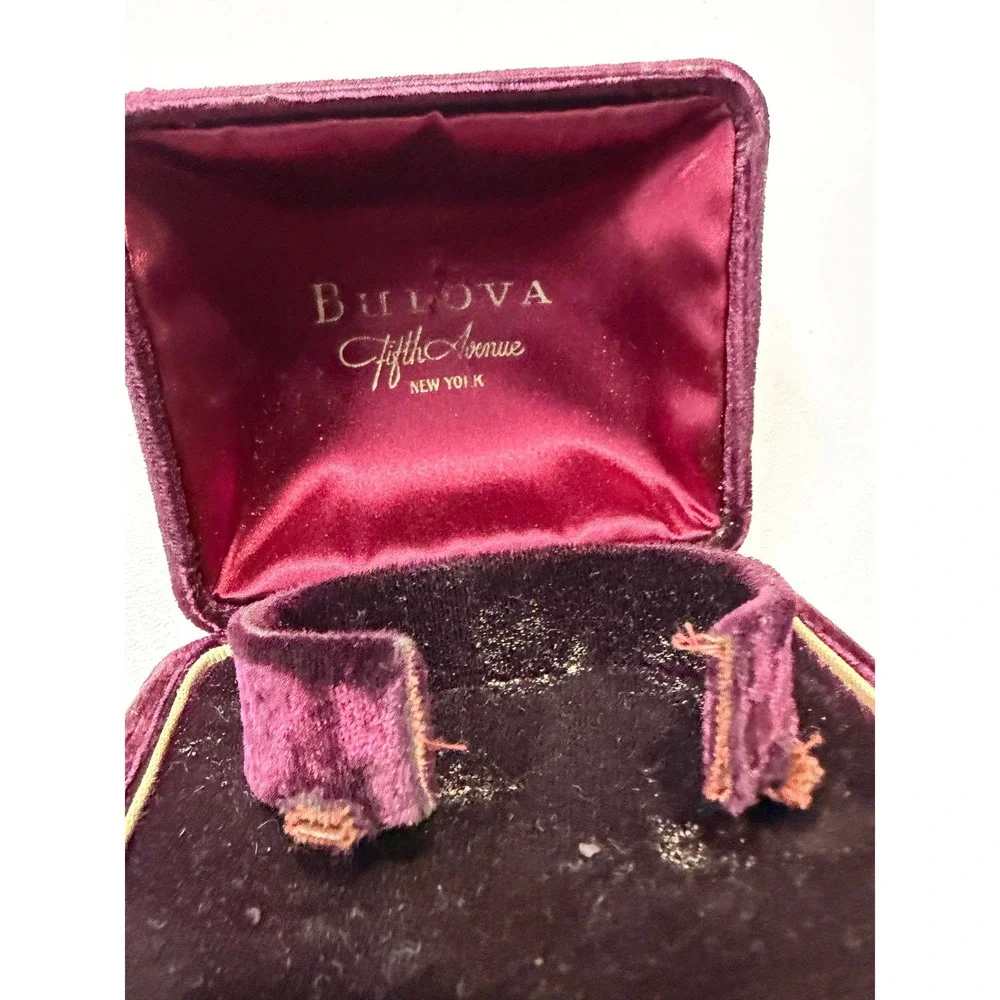 Vintage Burgundy Velvet Jewelry Box Hinged Necklace Pendant Display Case